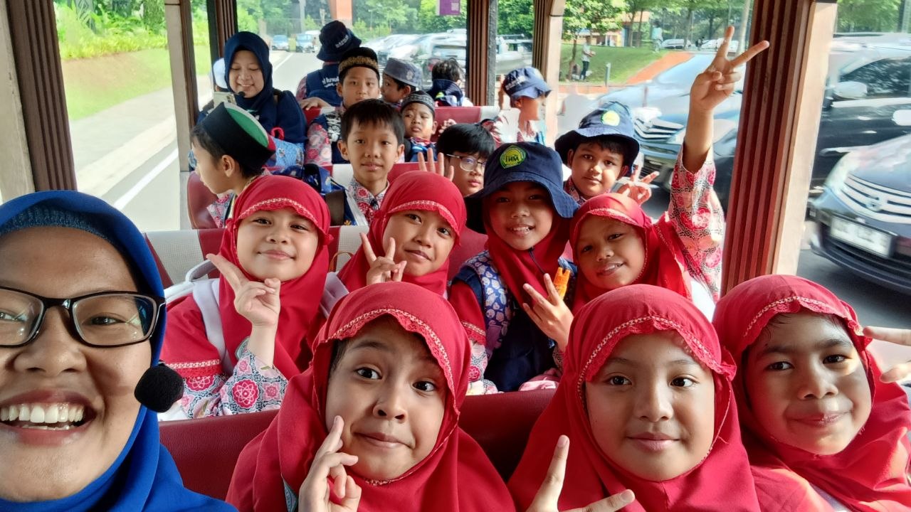 Outing Classs Grade 3 Outing Classs Grade 3